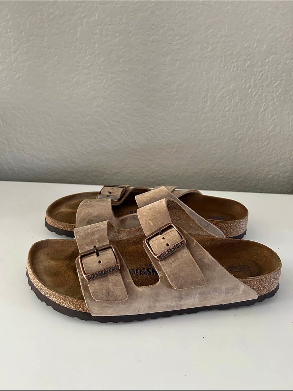 Birkenstock Arizona leather sandals